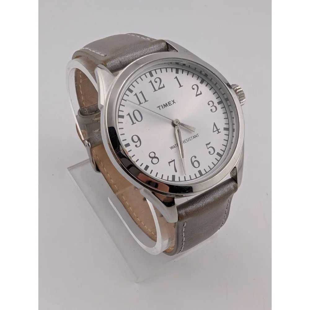 Timex Briarwood Women's Watch 40mm Case Silver Leather Band- New Battery